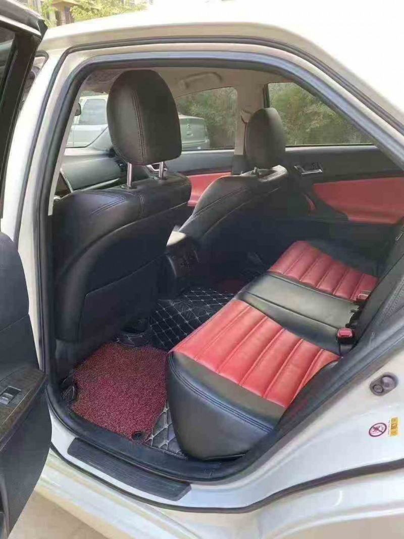 梧州15年丰田锐志6