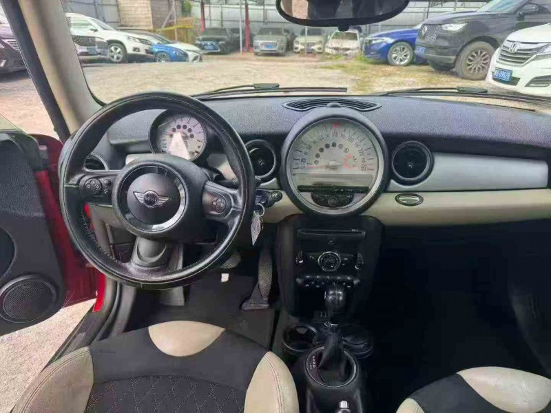 梧州13年宝马迷你4