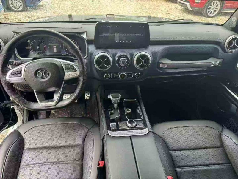 桂林19年北汽制造BJ404