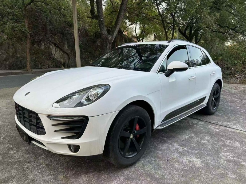 衡阳16年保时捷Macan2
