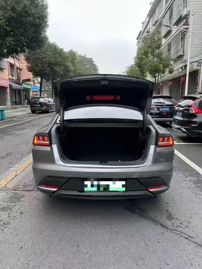 长沙22年比亚迪汉9