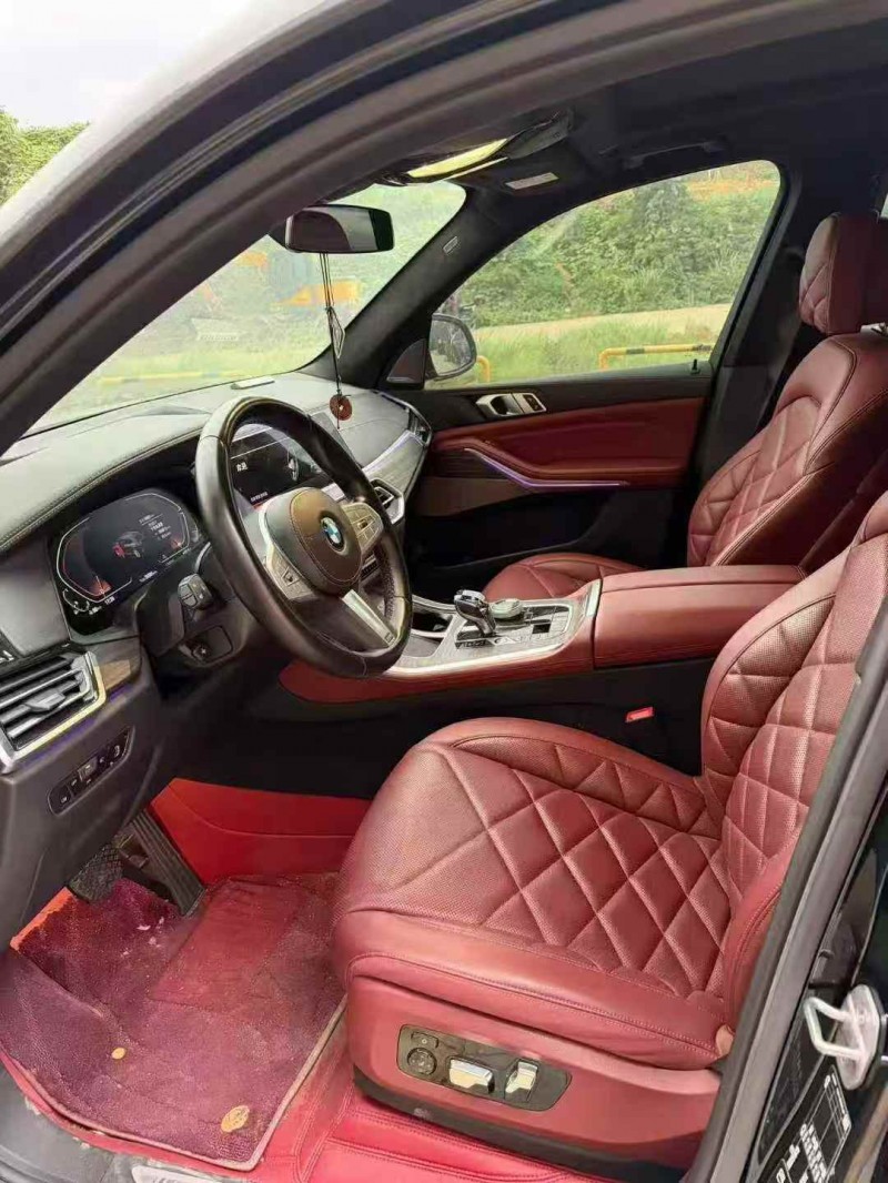 九江23年宝马X54