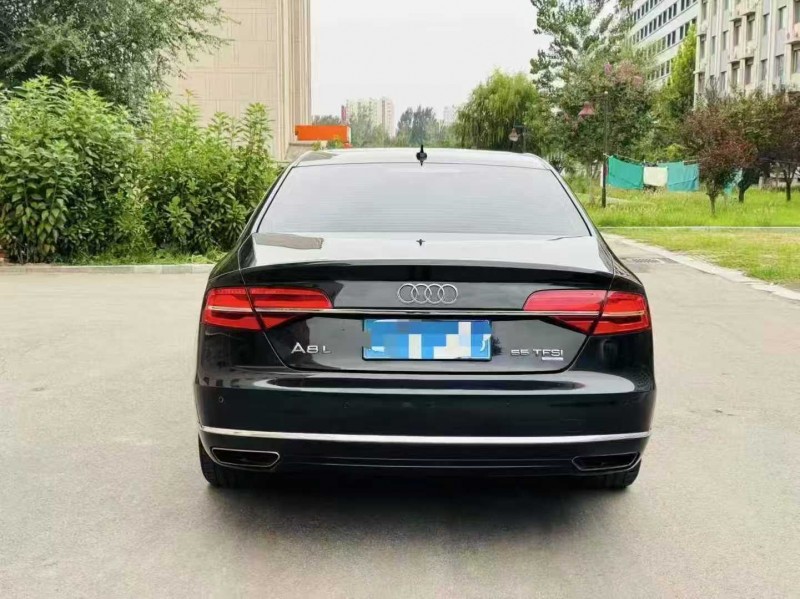 东营15年奥迪A8L9