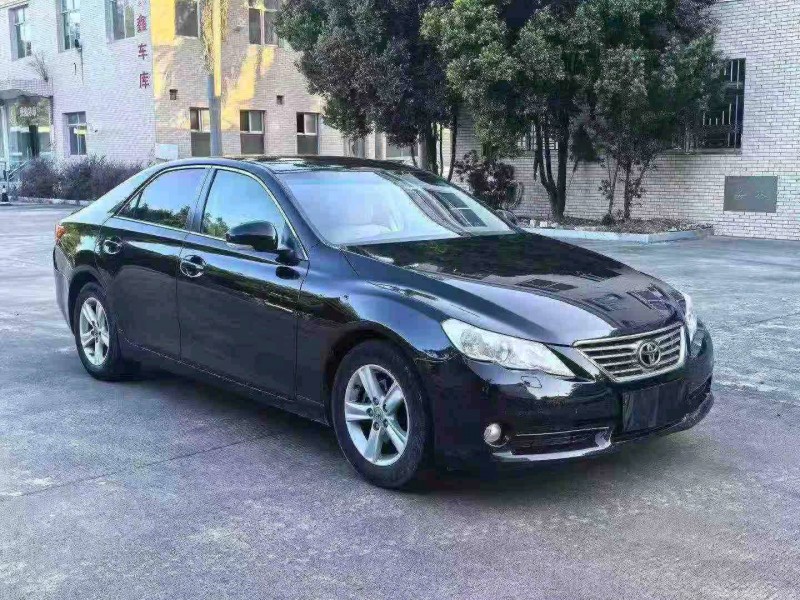 漳州12年丰田锐志2