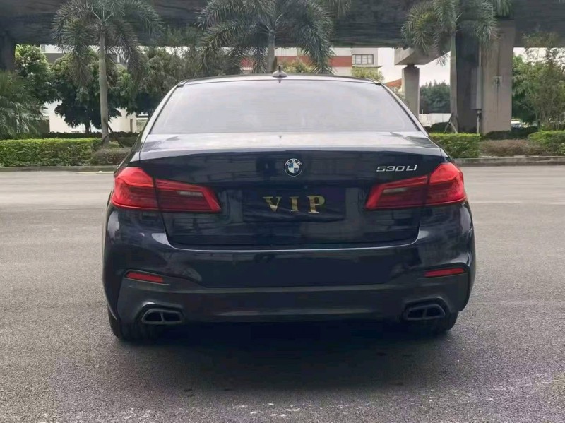 漳州18年宝马5系9