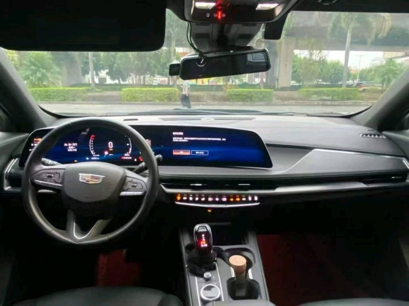 漳州23年凯迪拉克XT44