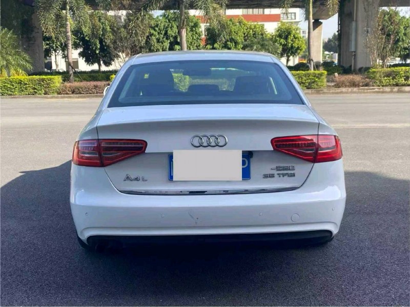 漳州14年奥迪A4L9