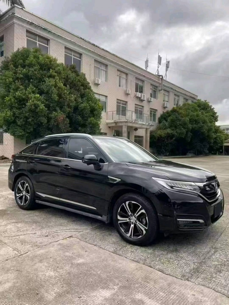 漳州17年本田URV2