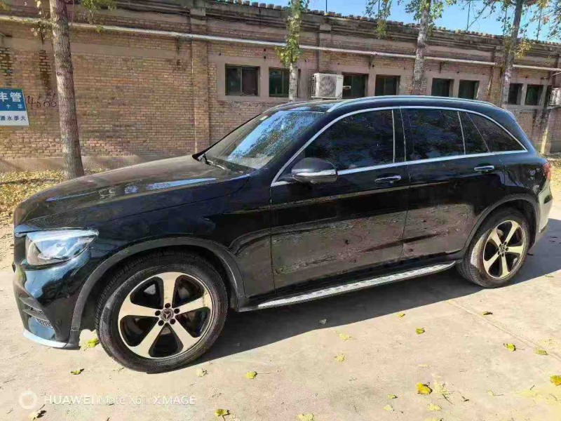 保定17年奔驰GLC2