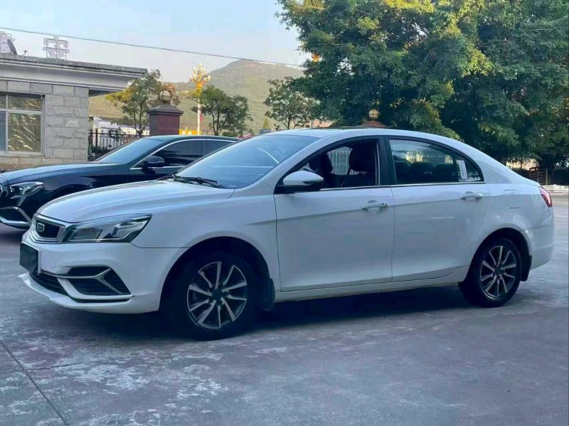 漳州20年吉利帝豪3