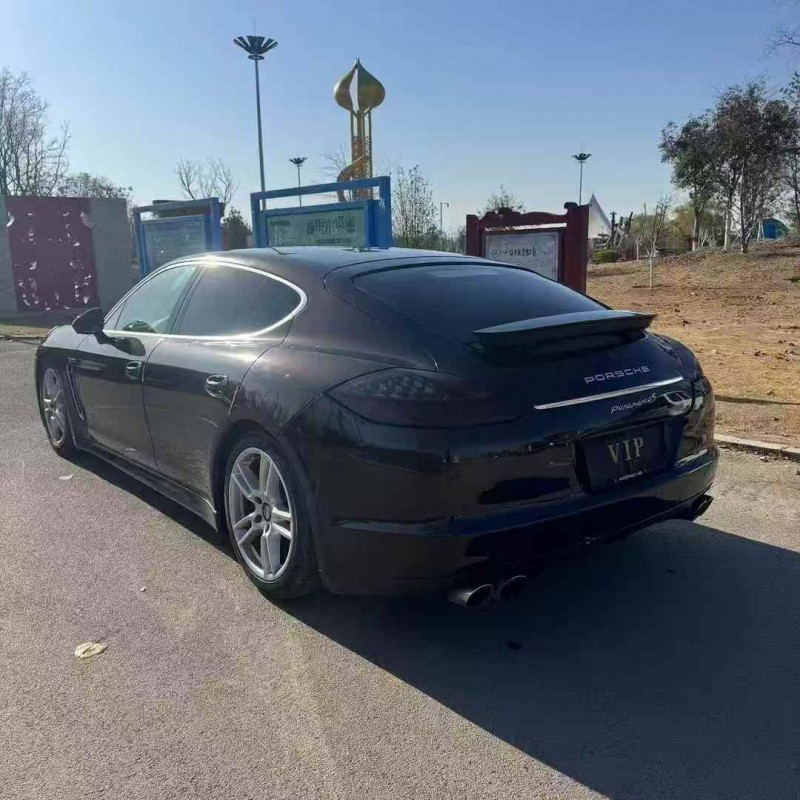 烟台12年保时捷帕拉梅拉8