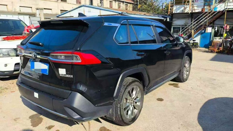 衡阳23年丰田威兰达8