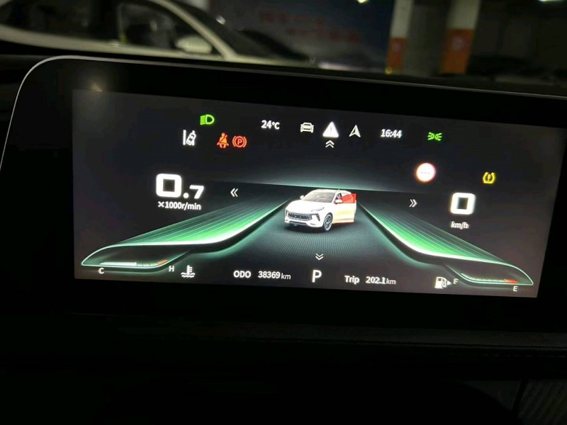 成都23年东风风行9