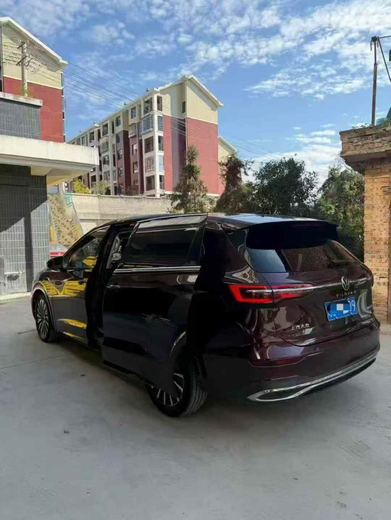 邵阳20年大众威然8