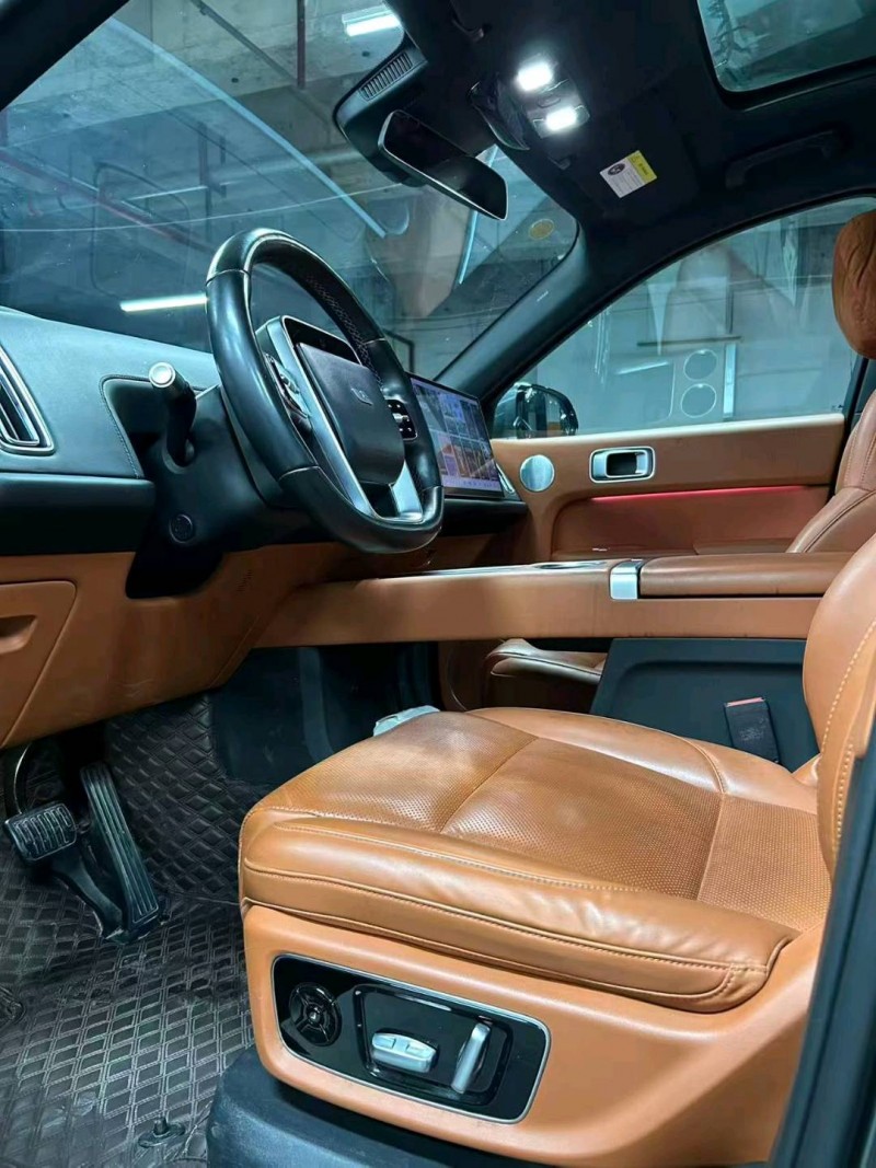 成都23年理想L85