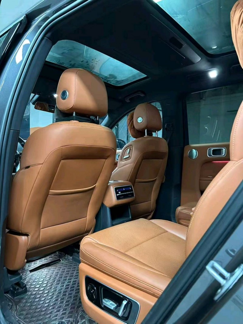 成都23年理想L87