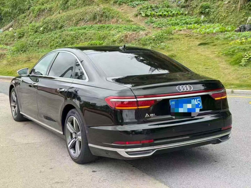 福州21年奥迪A8L7