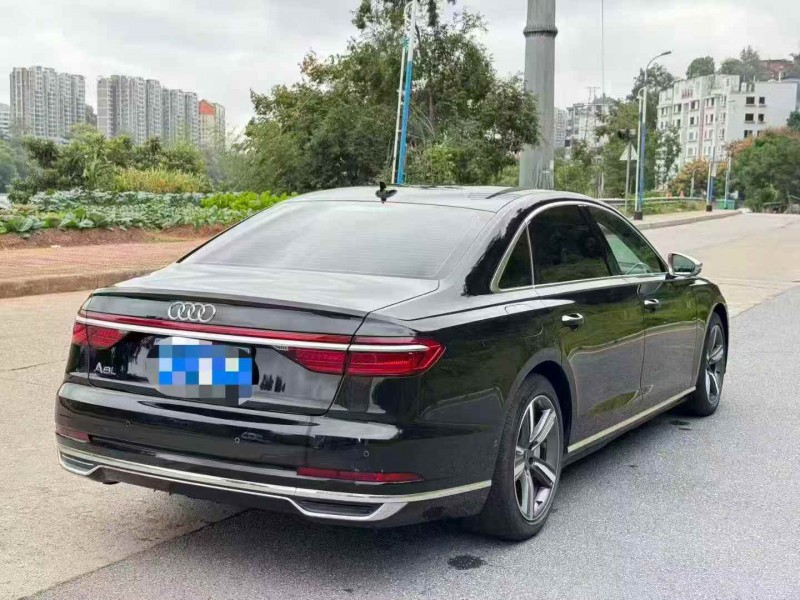 福州21年奥迪A8L8