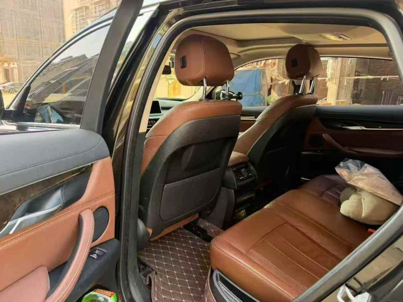 珠海17年宝马X67