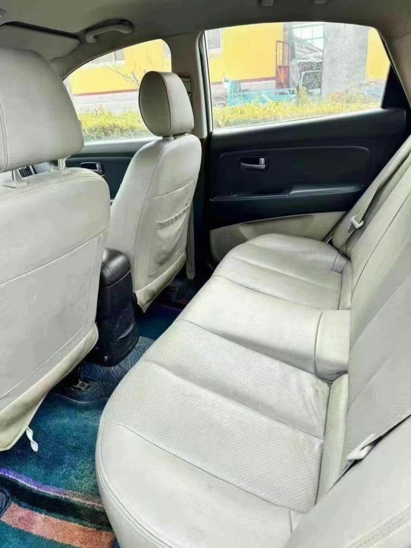 青岛14年现代悦动5