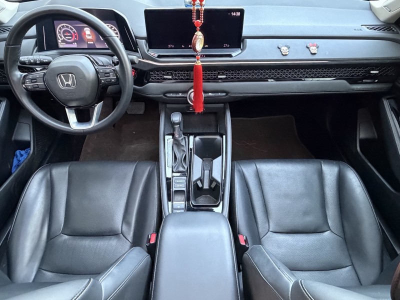 济宁23年本田雅阁4