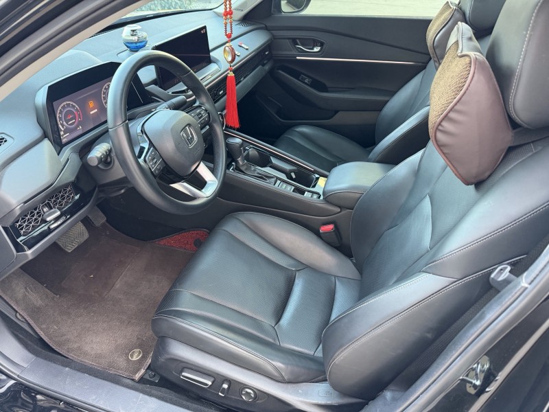 济宁23年本田雅阁5