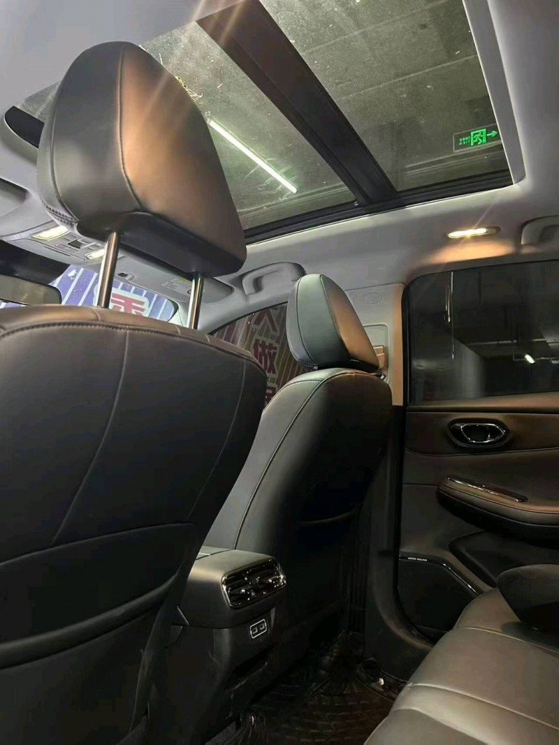 成都24年传祺埃安S7