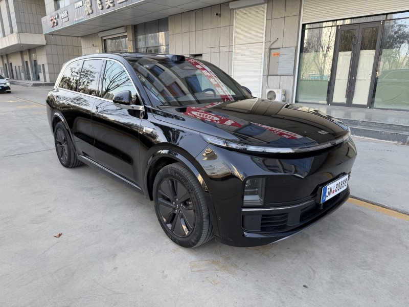 济宁24年理想L82