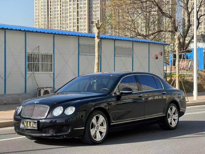 郑州11年宾利飞驰3