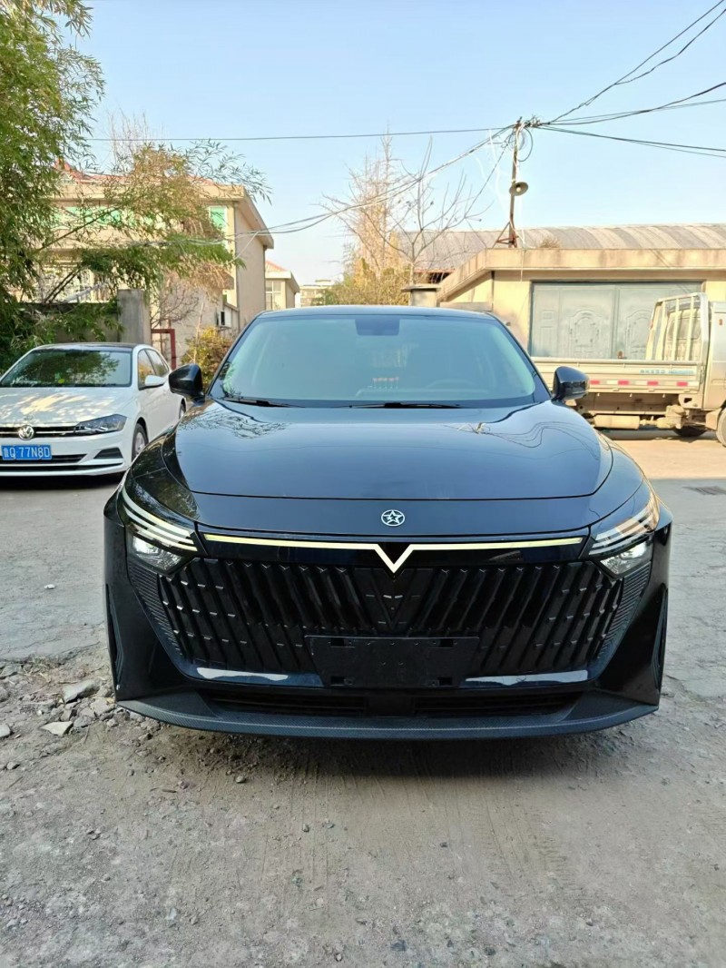 连云港23年启辰大V1