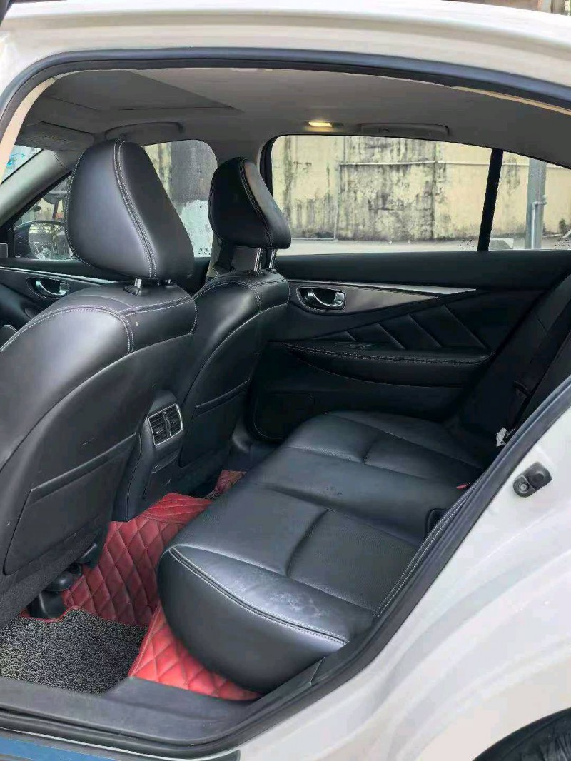 漳州19年英菲尼迪Q50L6