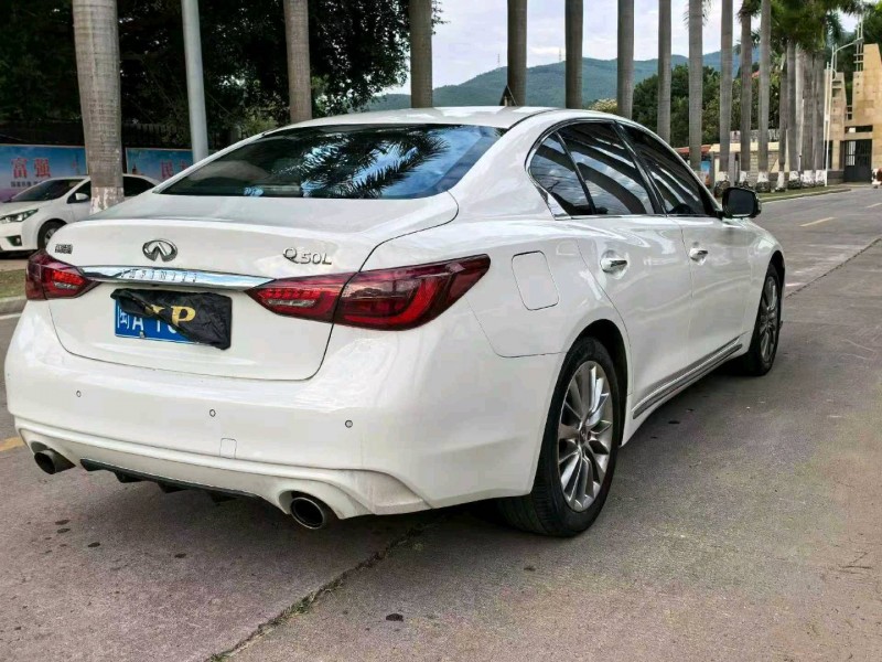 漳州19年英菲尼迪Q50L8