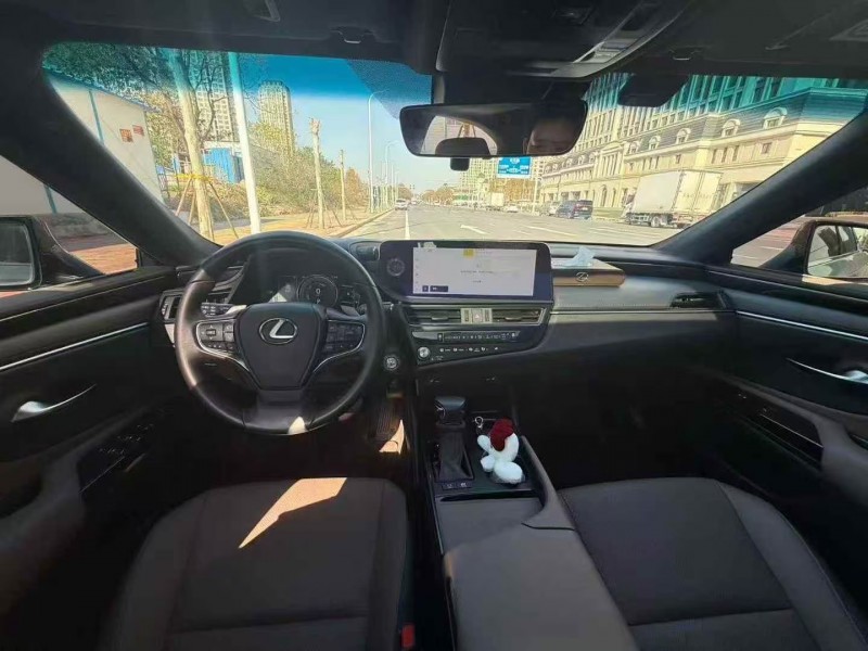 郑州23年雷克萨斯ES6