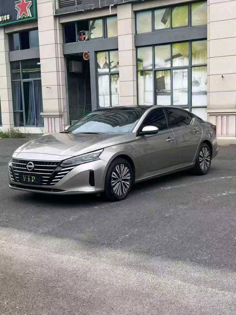 漳州23年日产天籁3