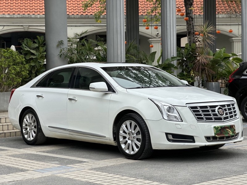 东莞14年凯迪拉克XTS2