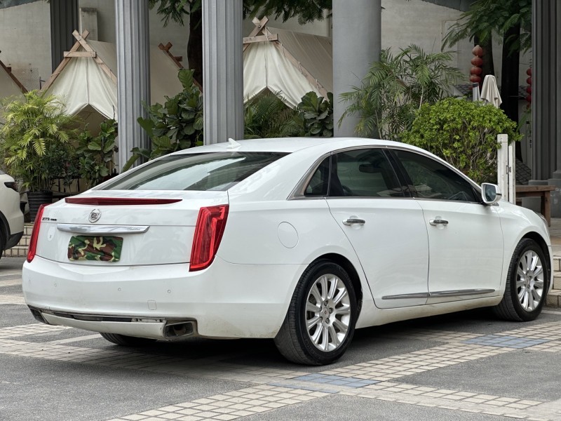东莞14年凯迪拉克XTS8