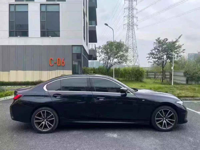 广州23年宝马3系6
