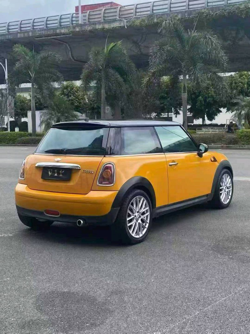漳州09年MINICooper8