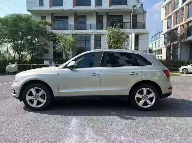 广州16年奥迪Q54