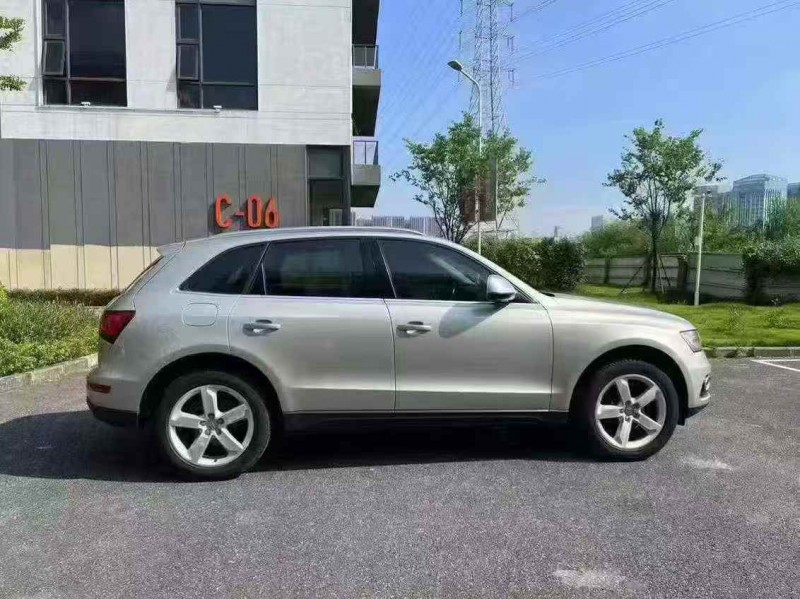 广州16年奥迪Q55