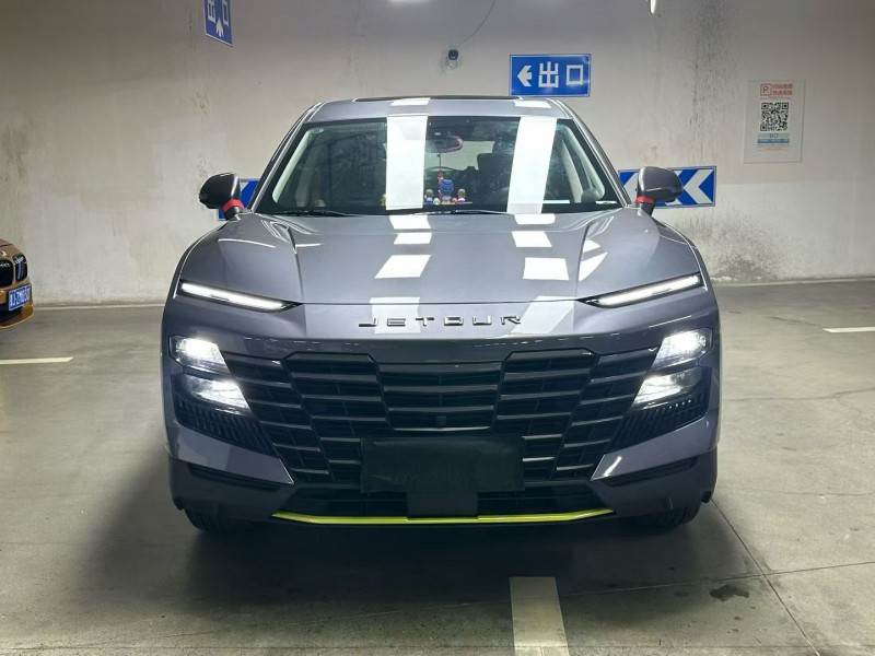 成都25年奇瑞捷途1