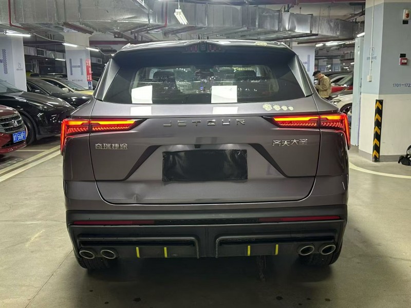 成都25年奇瑞捷途8