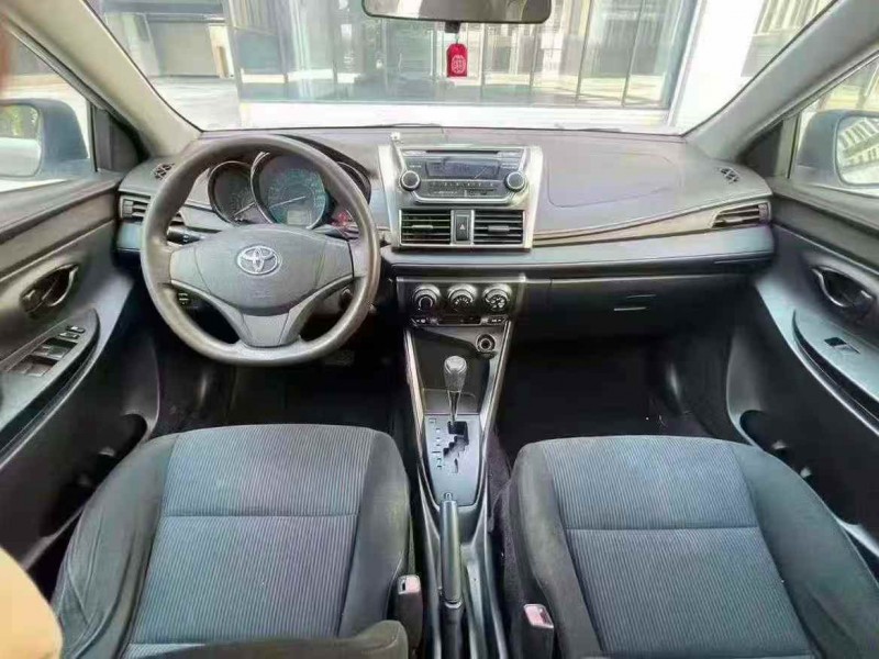广州14年丰田YARiS L 致炫7