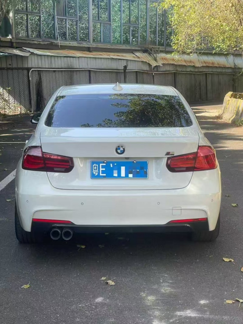 广州18年宝马3系9