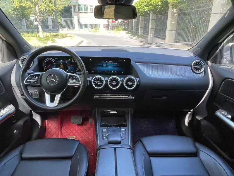 广州22年奔驰GLA5