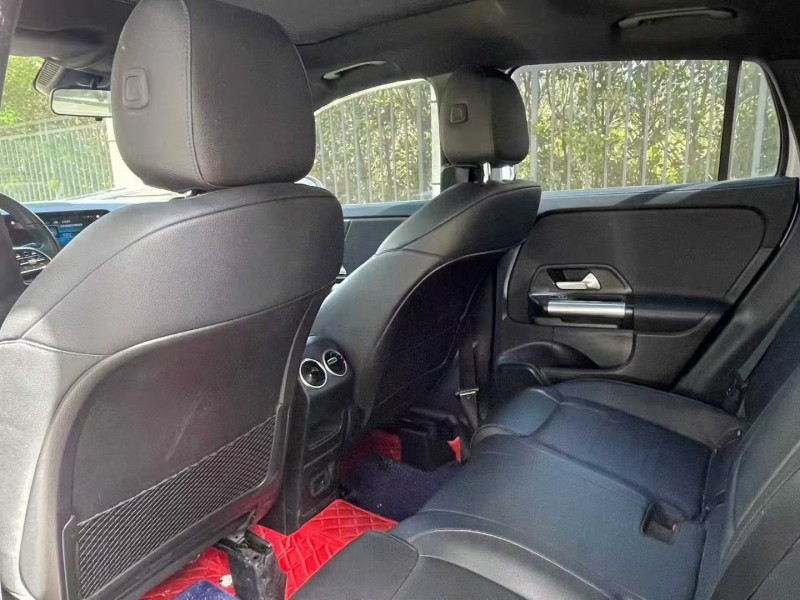 广州22年奔驰GLA6