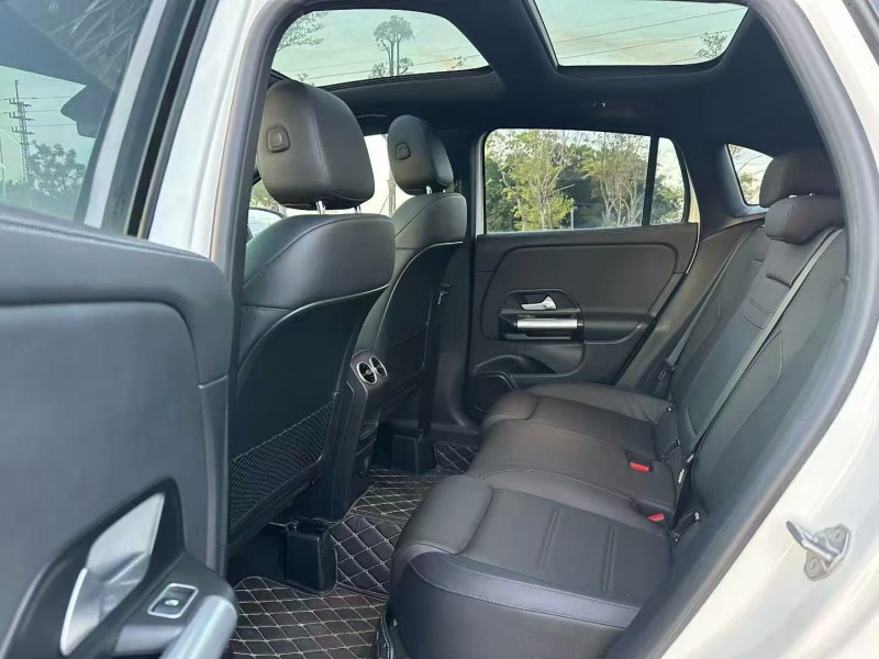 广州23年奔驰GLA4