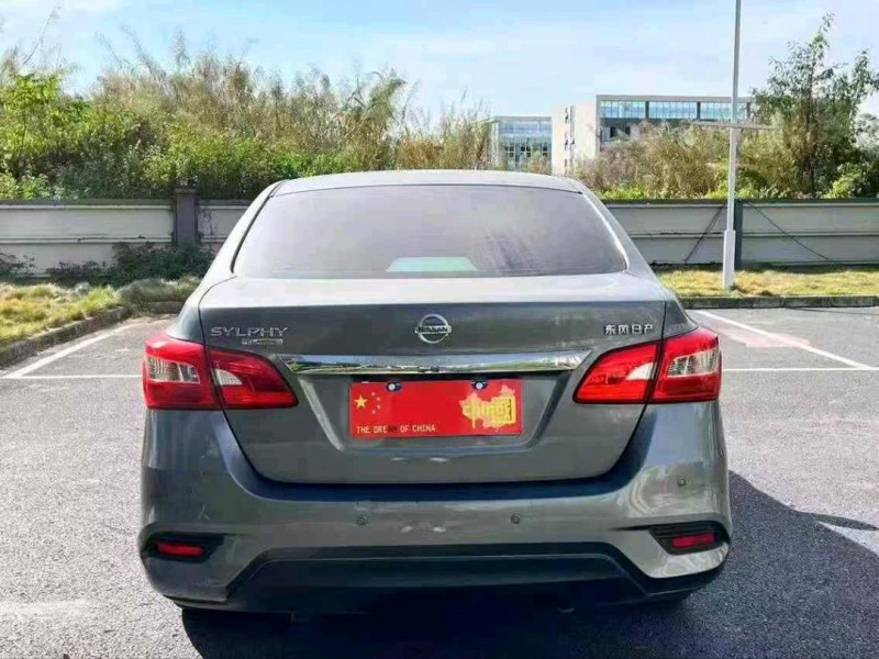 广州21年日产轩逸5