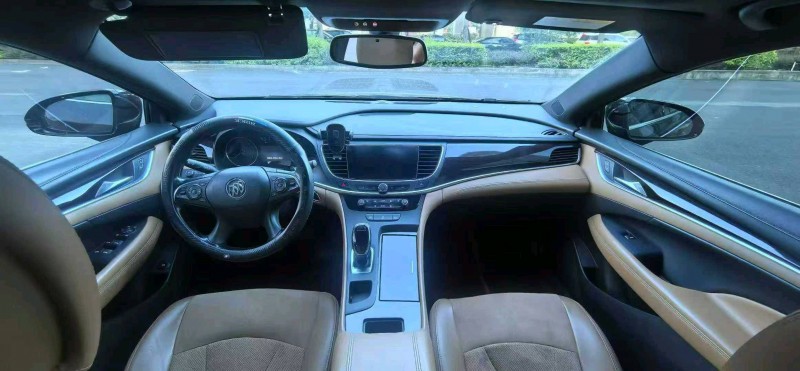 漳州18年别克艾维亚4