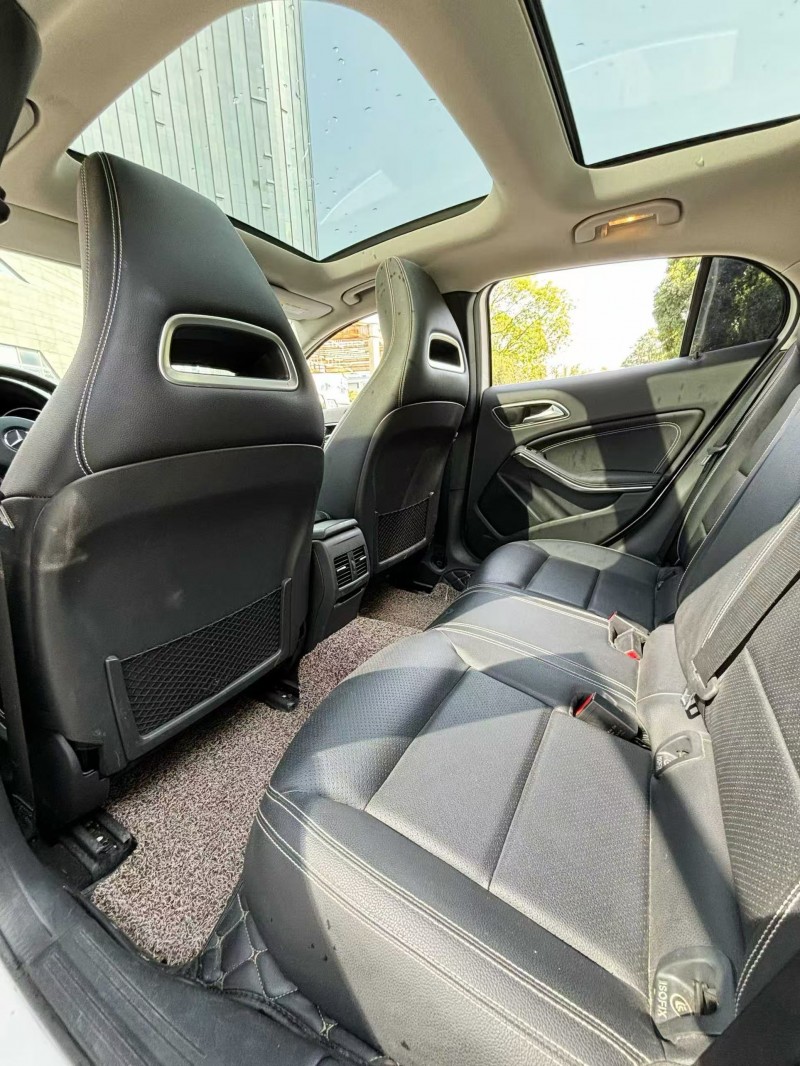 广州18年奔驰GLA4